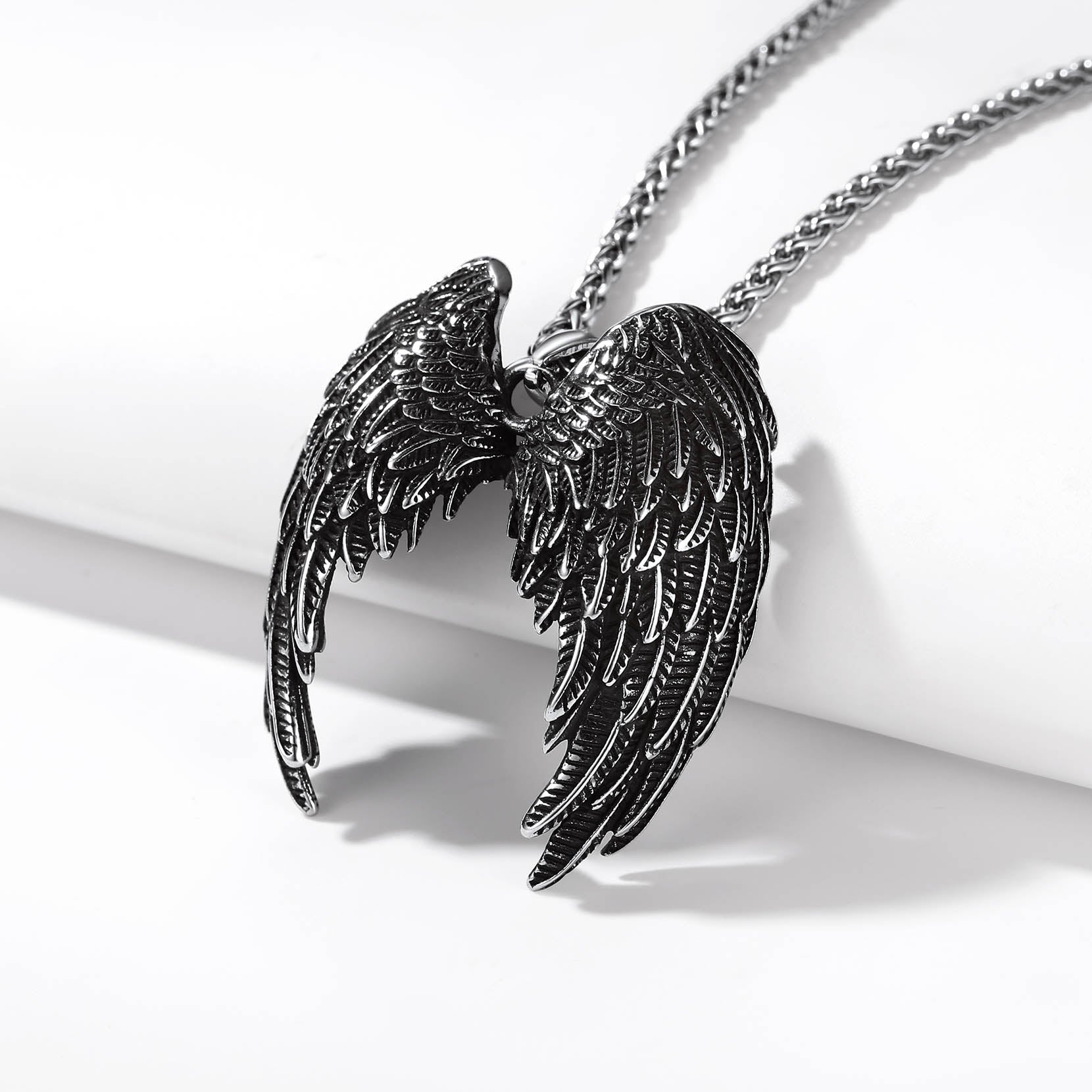 Flash Sale Angel Wings Pendant Necklace for Men women
