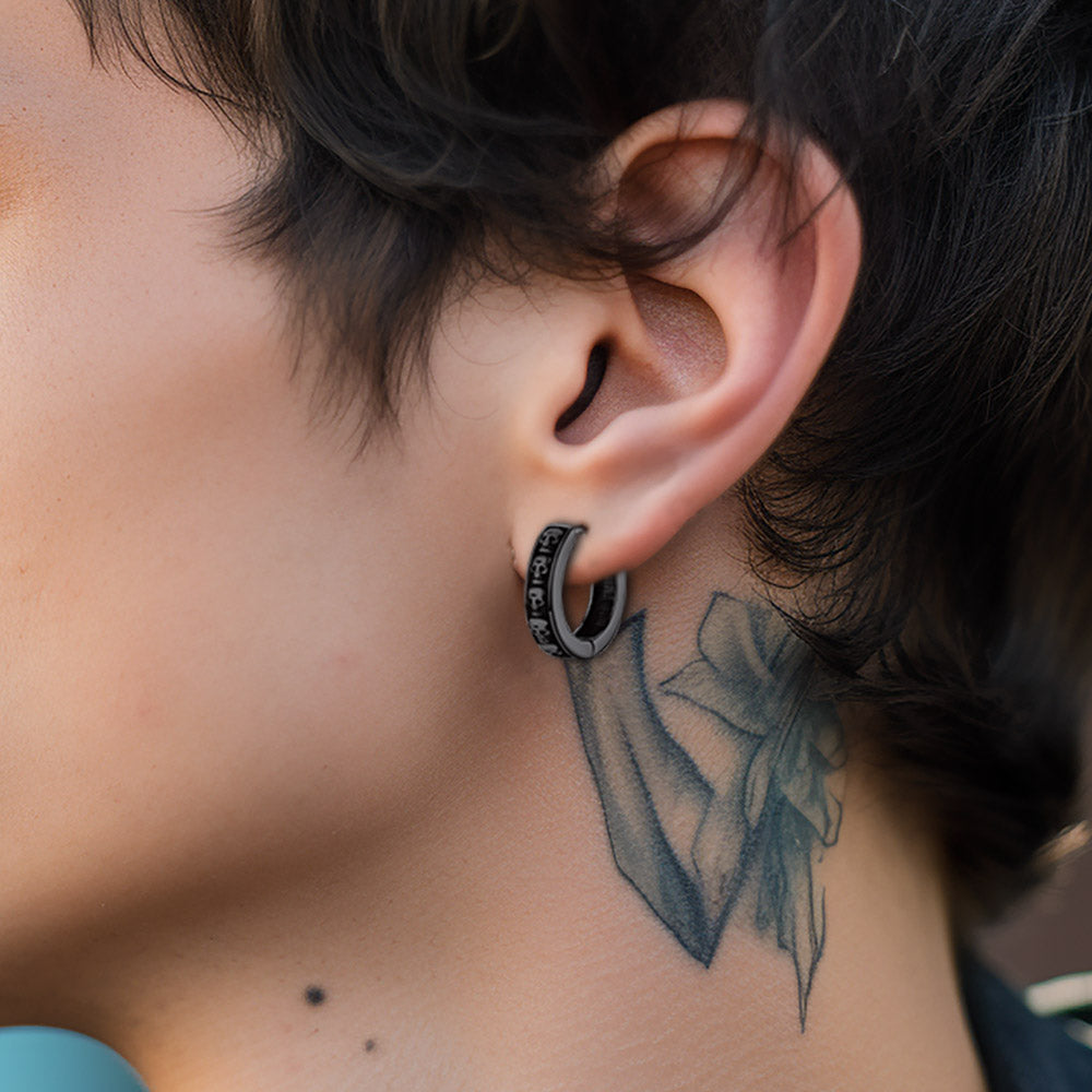 Gothic Skull Huggie Hoop Earrings For Men Women