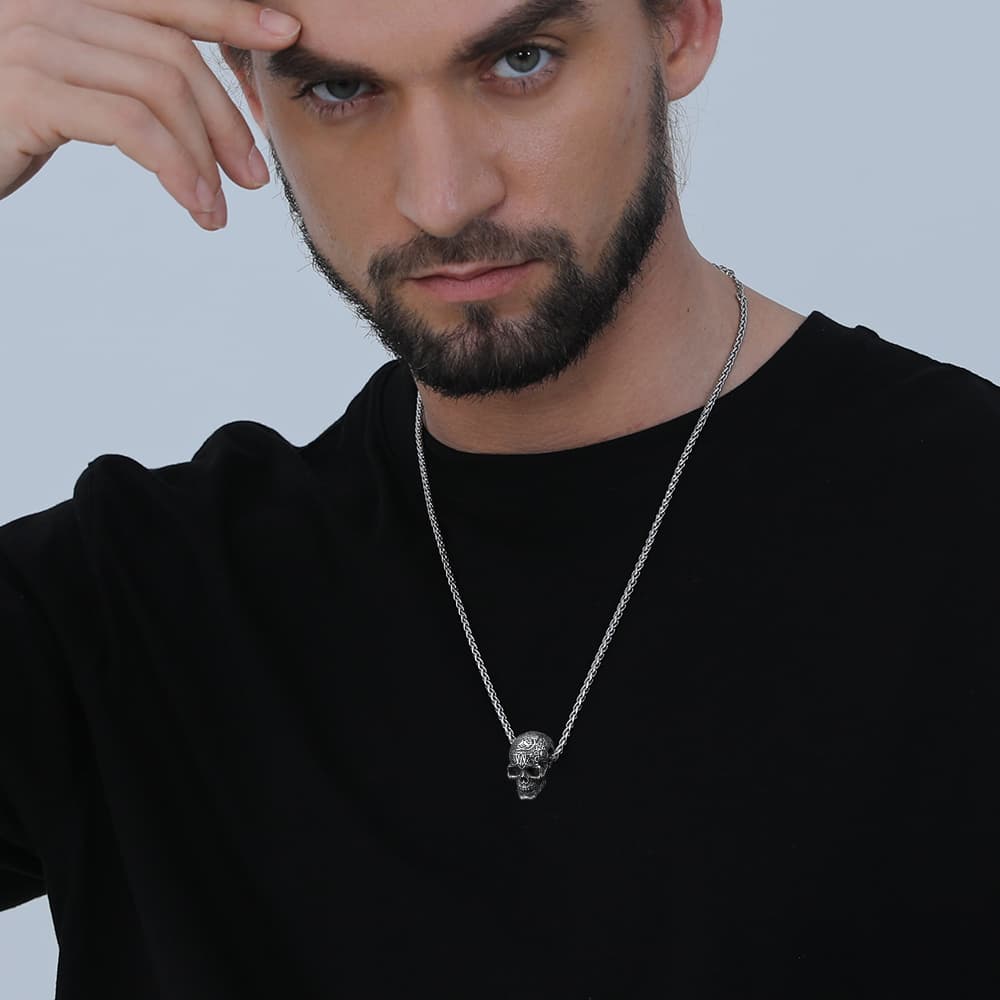 Gothic Skull Pendant Necklace For Men